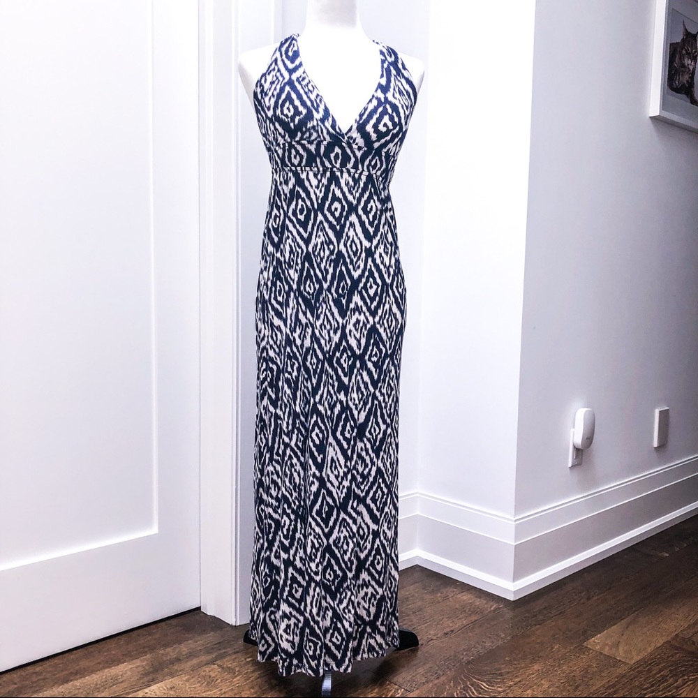 Iris Basic Maxi Dress